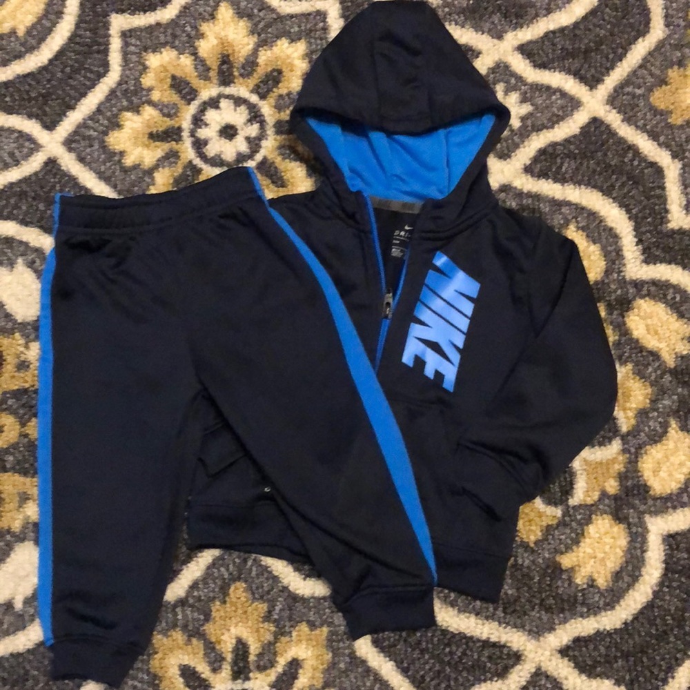 Toddler Nike tracksuit